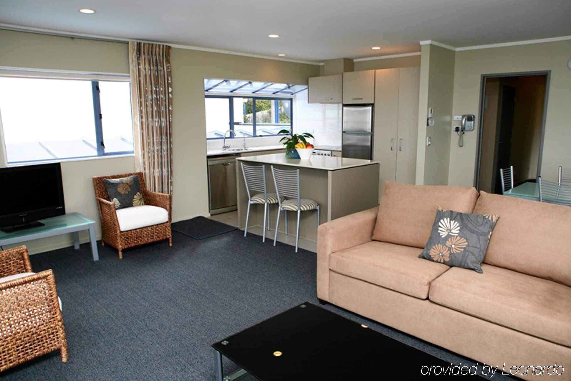 Sails On The Lake Taupo Room photo