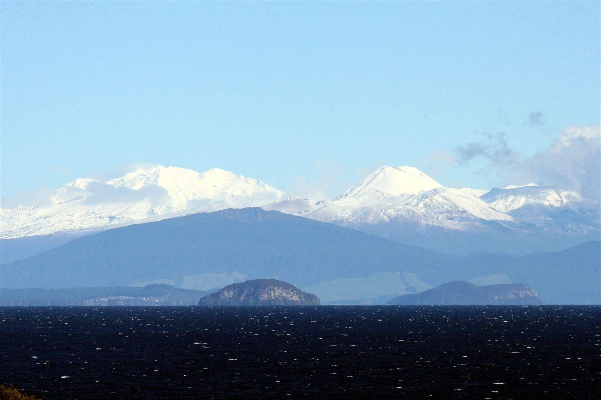 Sails On The Lake Taupo Exterior photo
