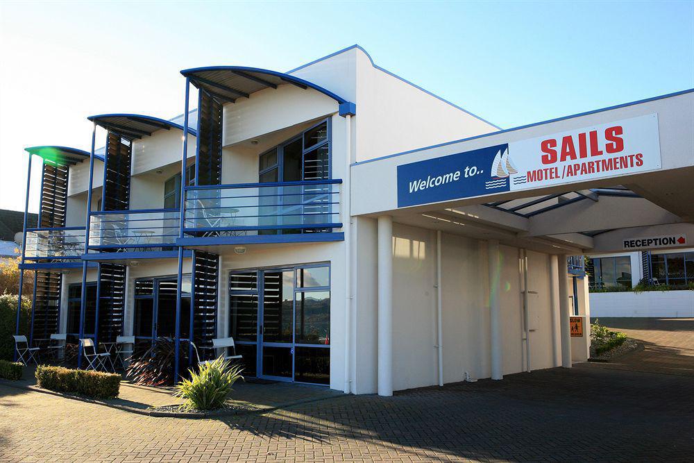 Sails On The Lake Taupo Exterior photo